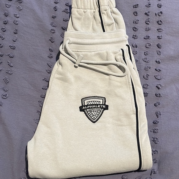 COPY - Alphalete Competition Series Joggers - Picture 2 of 3